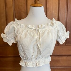 H&M size 4 off the shoulder white cotton linen boho cropped top with ruffles